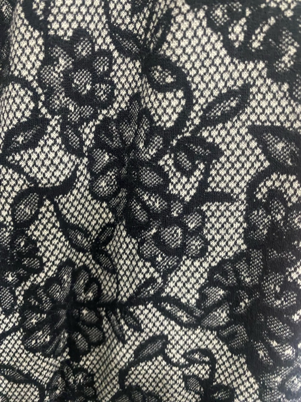 Candie's Black & White Floral Lace Heart Cutout Fit & Flare Dress Large - Picture 4 of 5